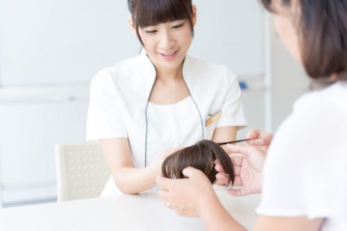 ウィッグのお手入れ